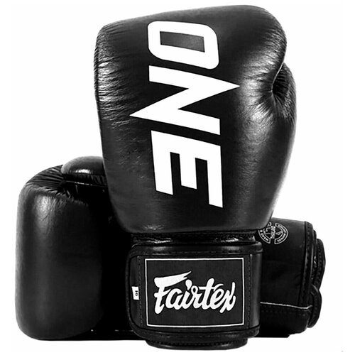 Боксерские перчатки Fairtex One ChampionShip черные 16 унций