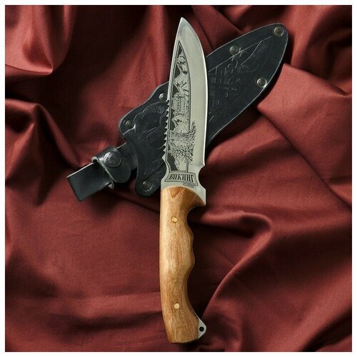 Нож кавказский, туристический 'Викинг' с ножнами, сталь - 40х13, вощеный орех, 14.5 см