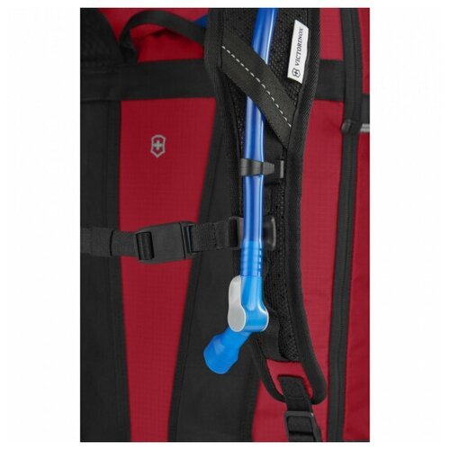 Рюкзак для активного отдыха VICTORINOX 606903 Rolltop Backpack, красный, 100% нейлон, 30x19х46 см, 20 л